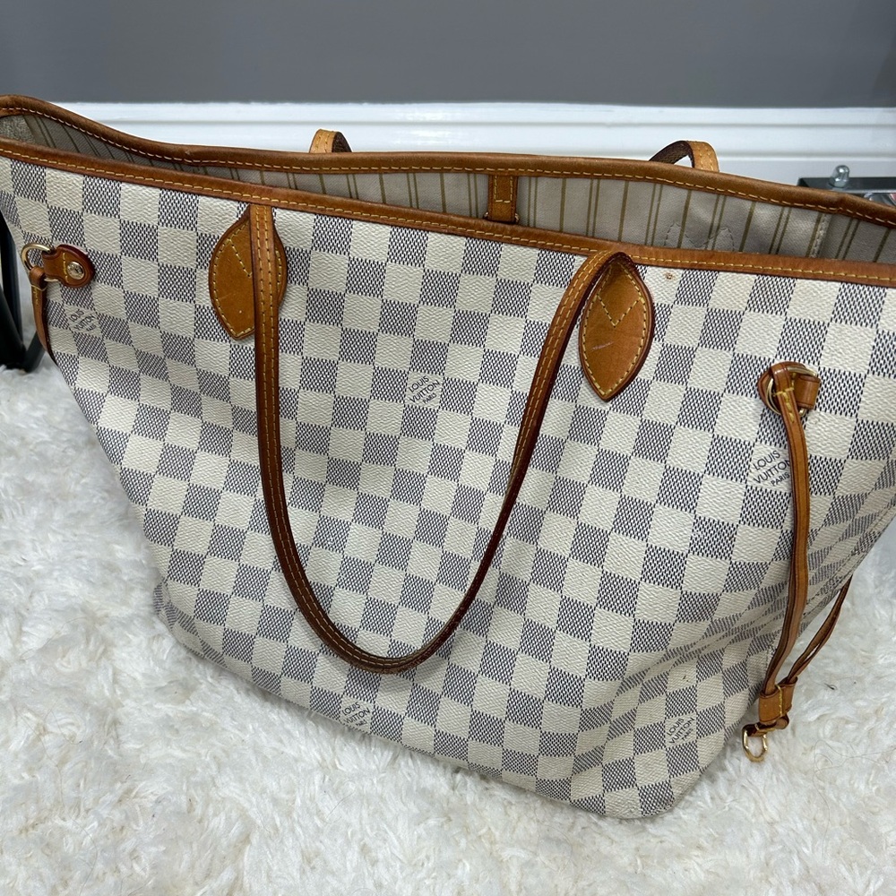 LV TOTE DUPE